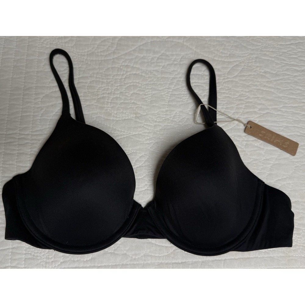 NWT SKIMS Womens Wireless Form Push Up Plunge Bra 34B Onyx Black Lightweight